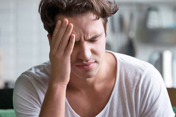 Cefaléia crônica por abuso de analgésicos