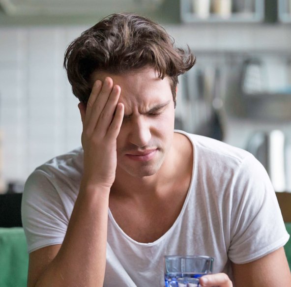 Cefaléia crônica por abuso de analgésicos Cefaléia crônica por abuso de analgésicos